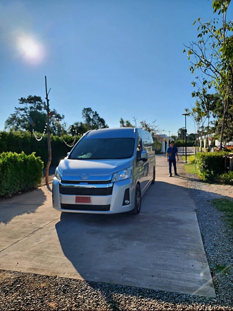 Journey VIP Vans