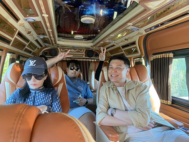 7b077e2a-5b2a-4c6c-946e-58176613258e